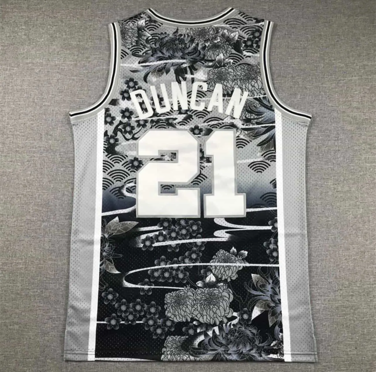Tim Duncan San Antonio Spurs Basketball Jersey