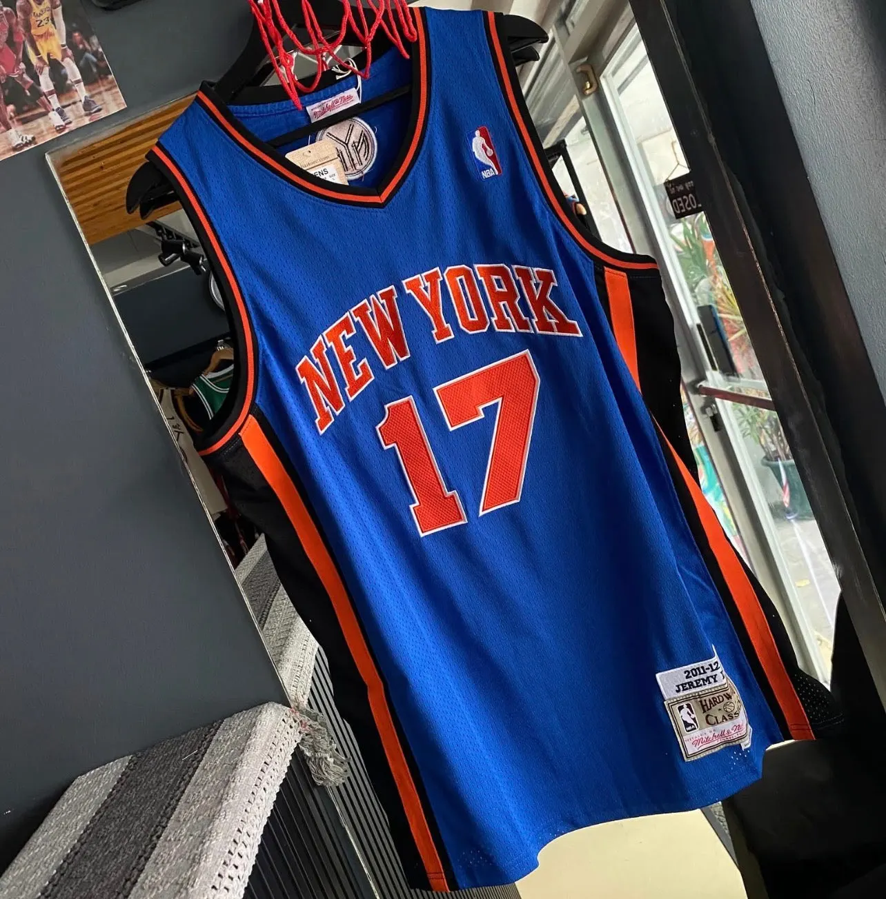 NEW YORK KNICKS JEREMY LIN BLUE JERSEY