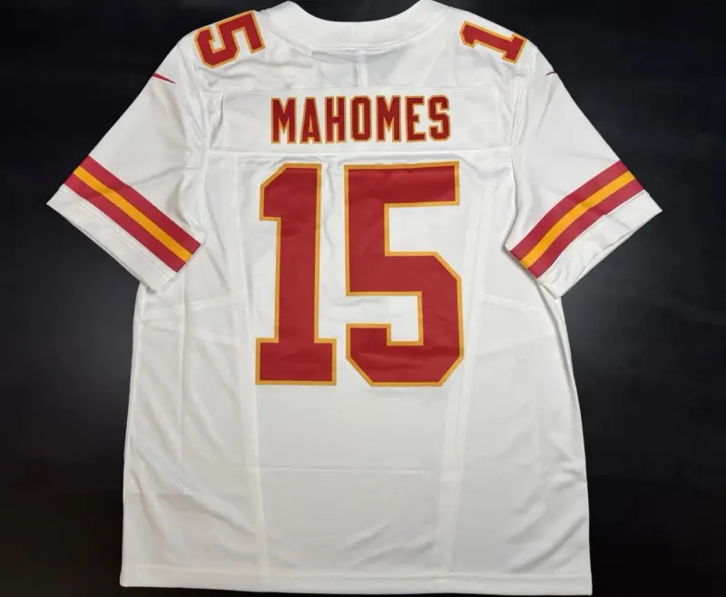 KANSAS CITY CHIEFS PATRICK MAHOMES WHITE SUPERBOWL JERSEY