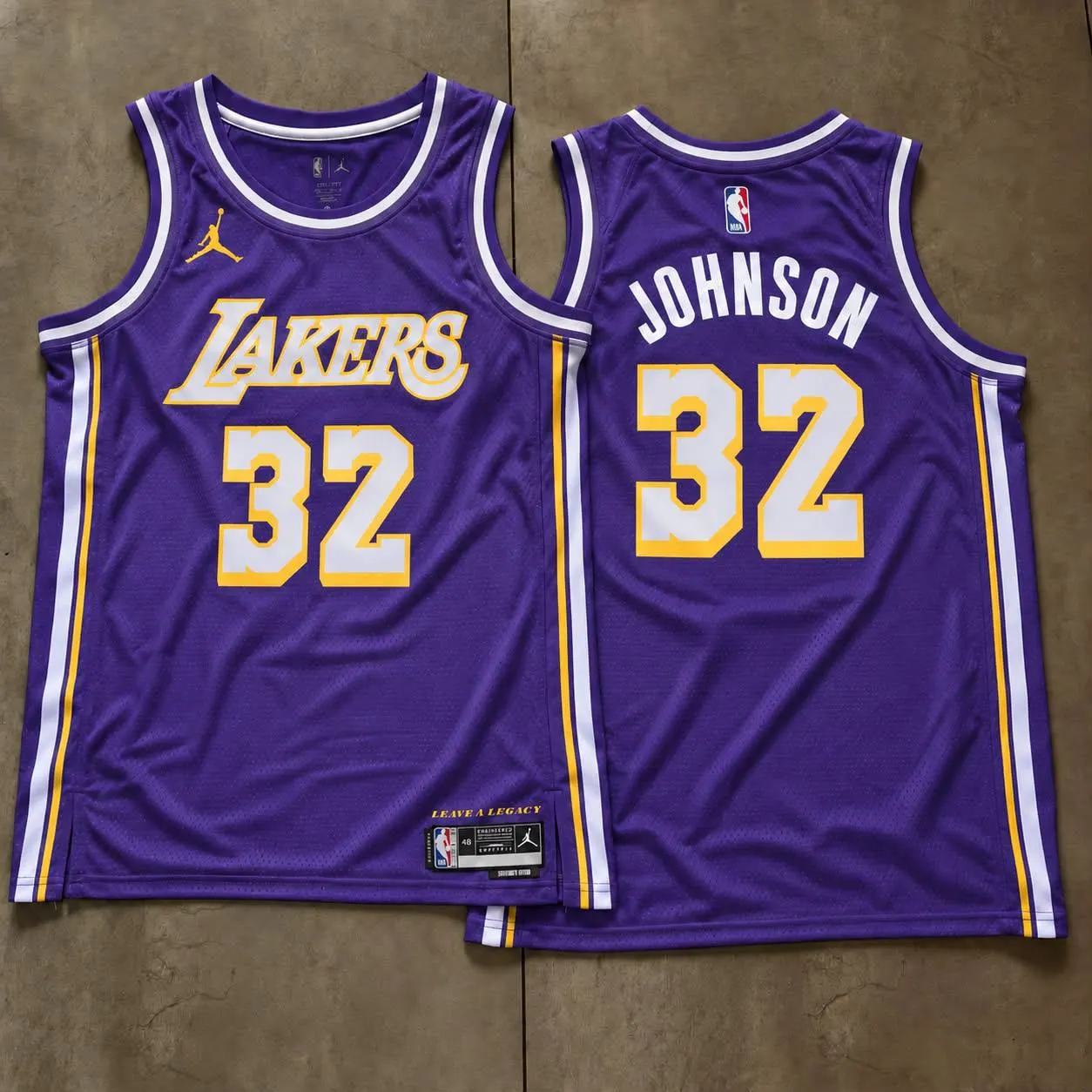 Los Angeles Lakers Magic Johnson Purple Jersey