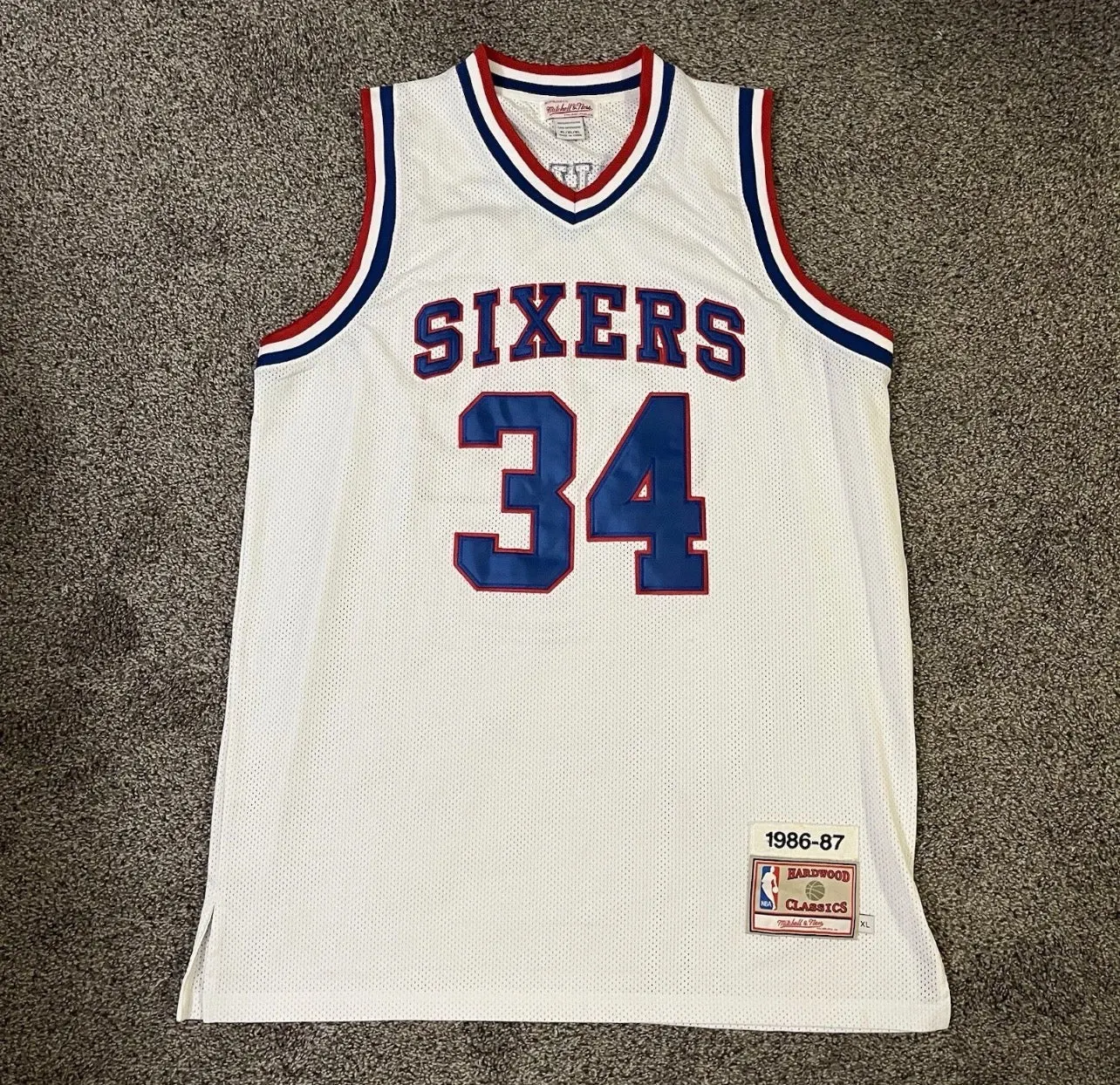 PHILADELPHIA 76ERS CHARLES BARKLEY WHITE VINTAGE JERSEY