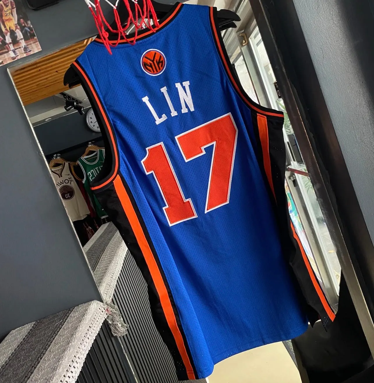 NEW YORK KNICKS JEREMY LIN BLUE JERSEY