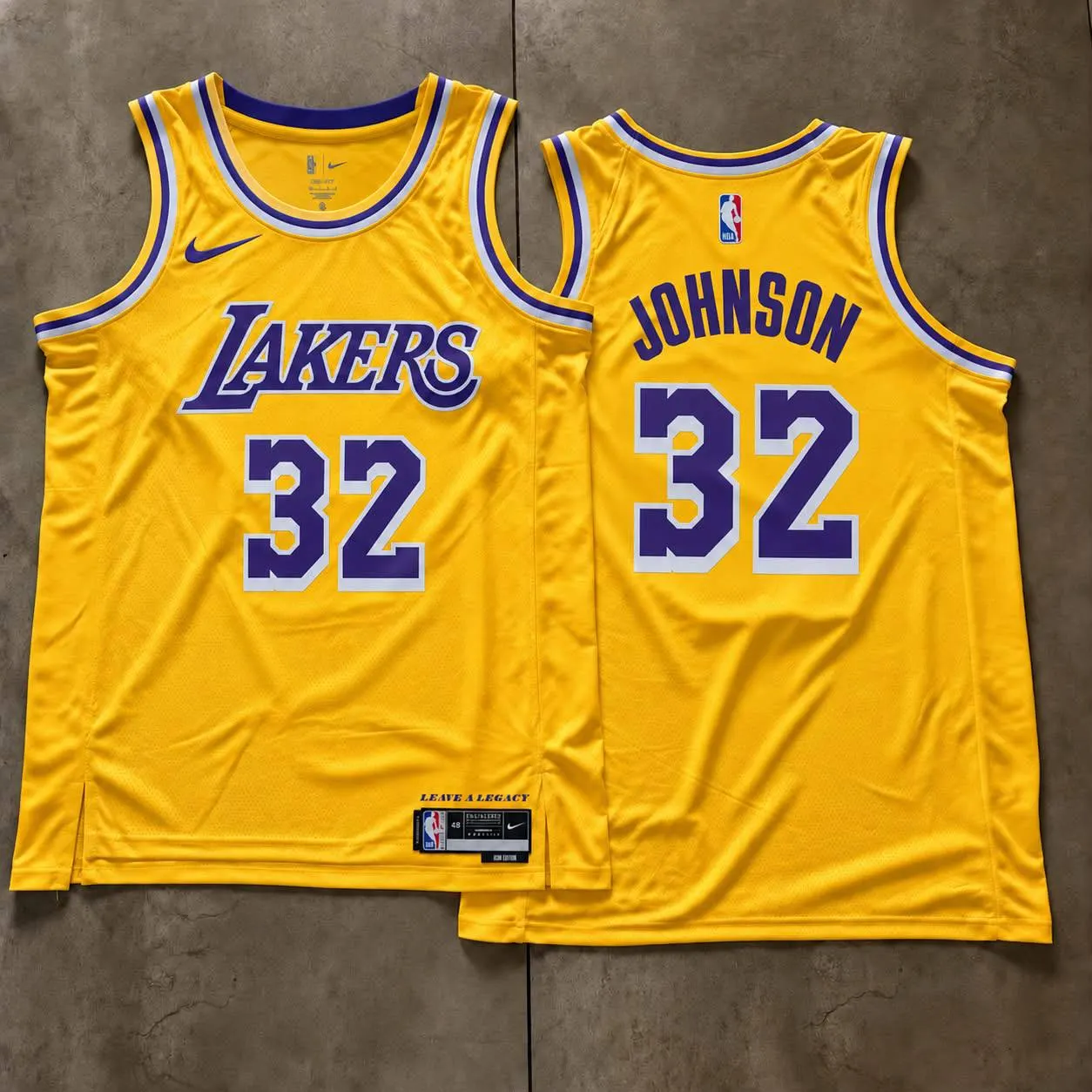 Los Angeles Lakers Magic Johnson Gold Jersey