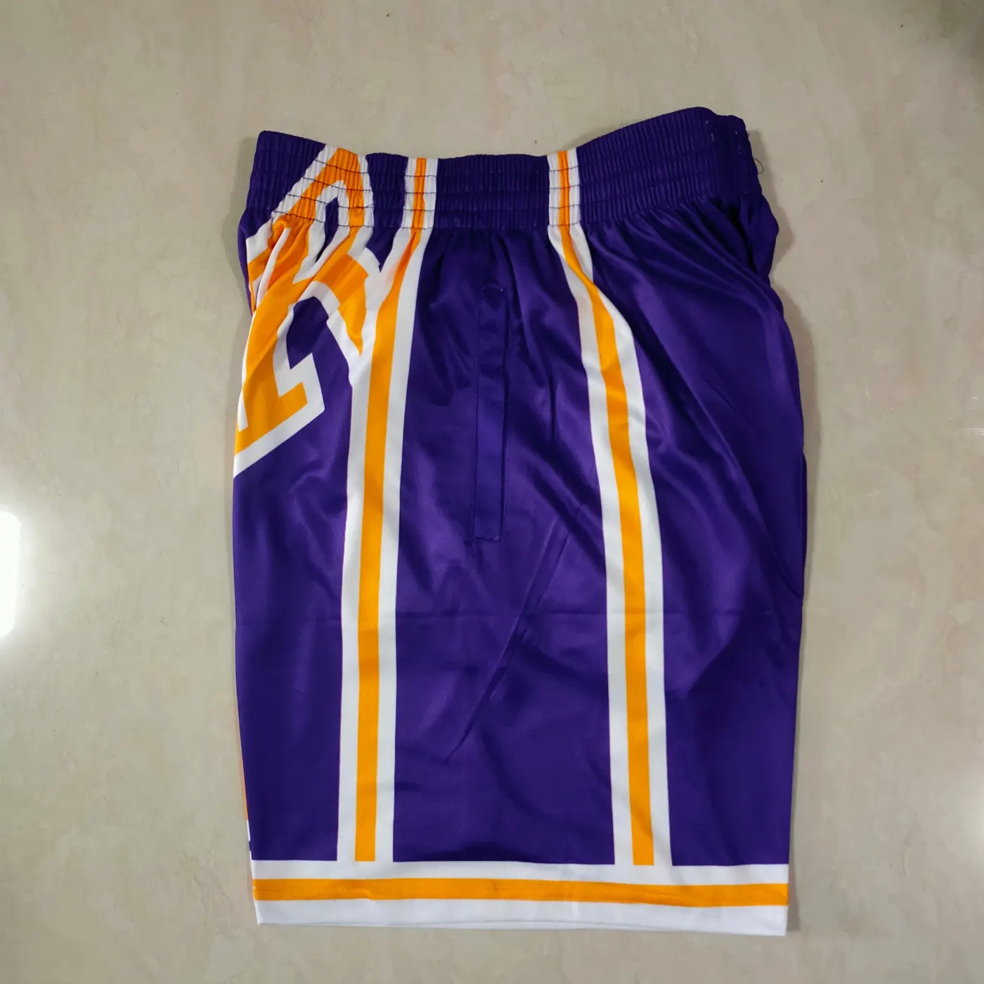 LOS ANGELES LAKERS PURPLE SHORTS