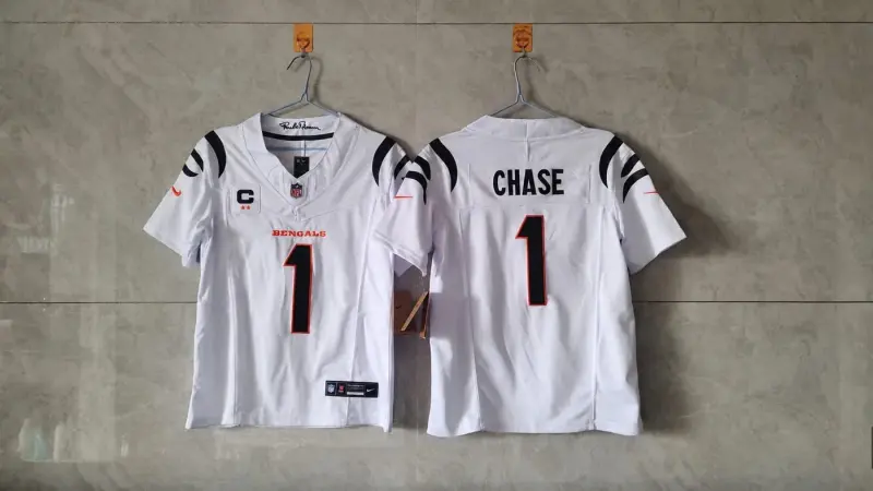 CINCINNATI BENGALS JAMAR CHASE WHITE JERSEY