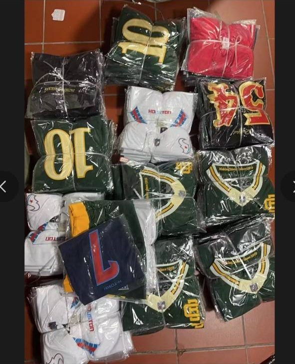 Cruxchristi warehouse: jerseys bagged and packed before shipping