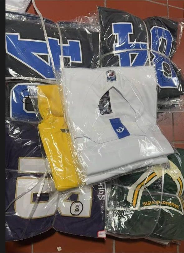 Cruxchristi warehouse: jerseys bagged and packed before shipping