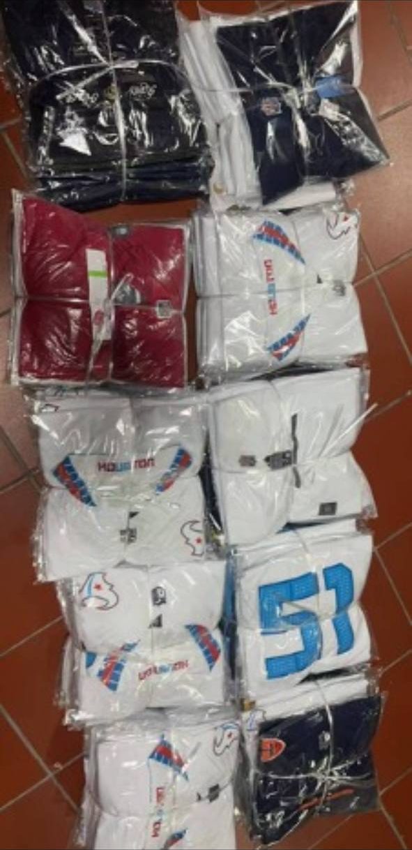 Cruxchristi warehouse: jerseys bagged and packed before shipping