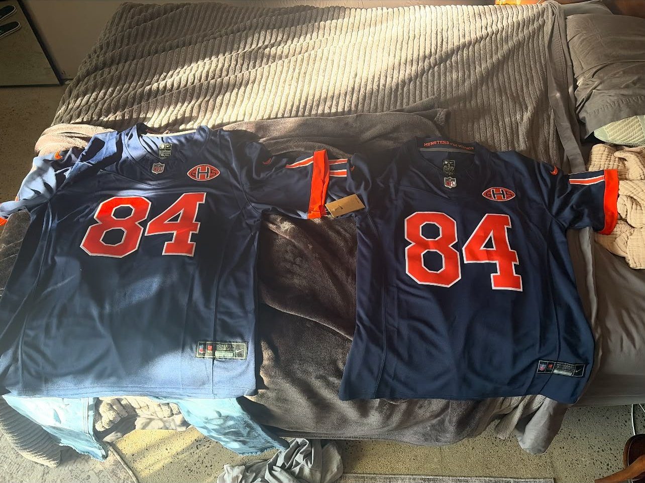 Photo sent by a Cruxchristi customer after their jersey arrived