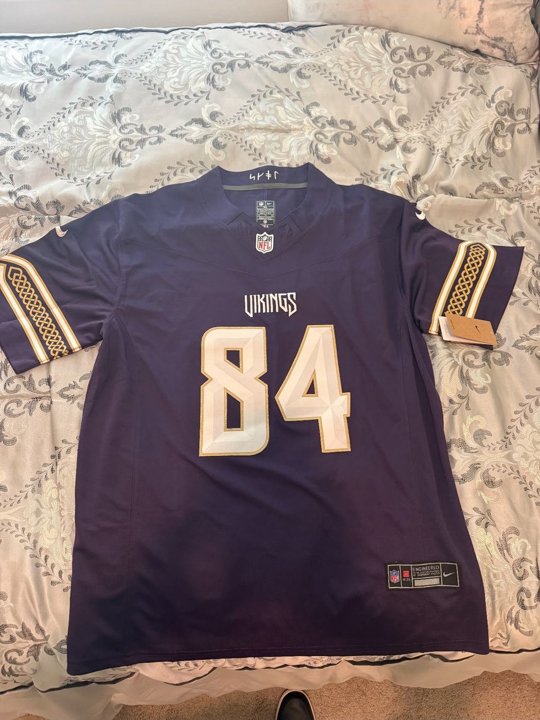 Photo sent by a Cruxchristi customer after their jersey arrived
